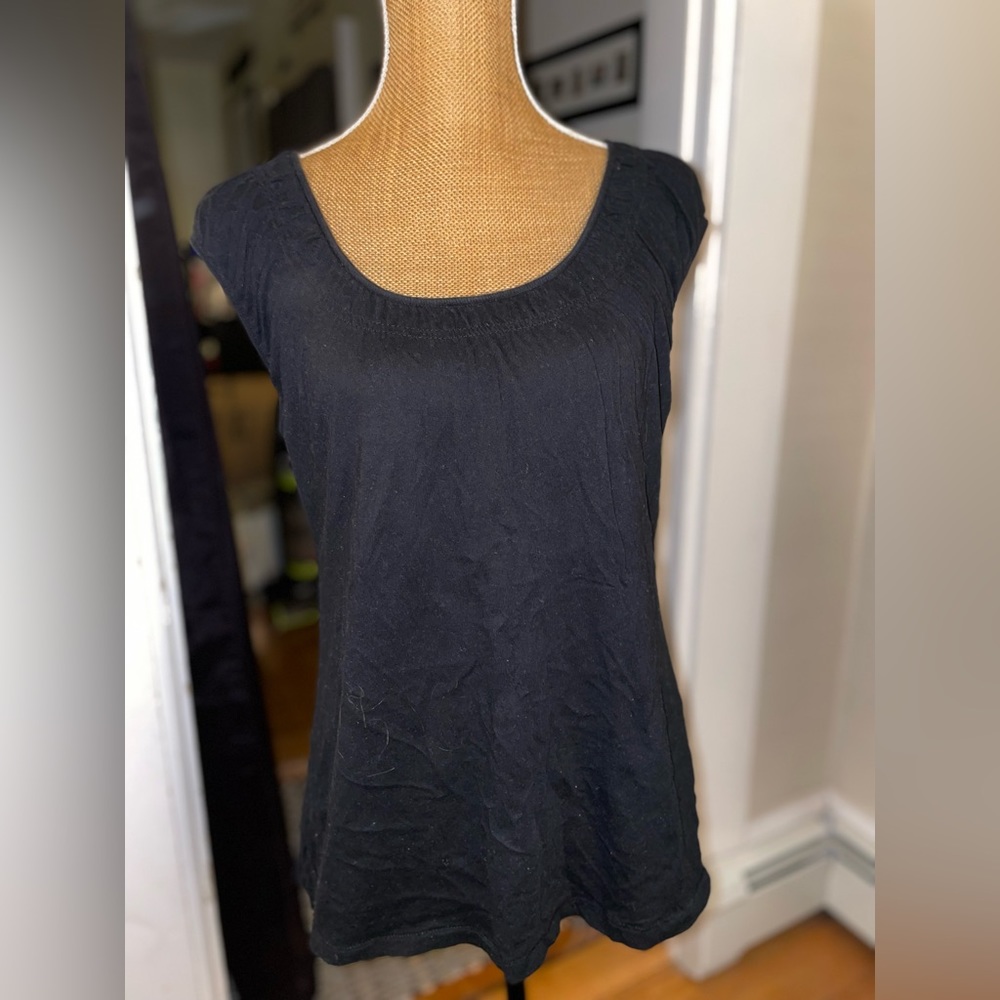 Anne Taylor Cap Sleeve Top (black, size L)